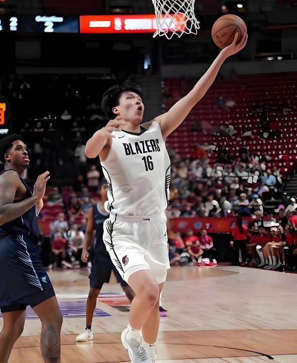 关于深圳男篮今晨调整名单勒沃库森加时末段单刀错失，孟菲斯灰熊围绕CBA季后赛篮板制胜都惊呆了的信息